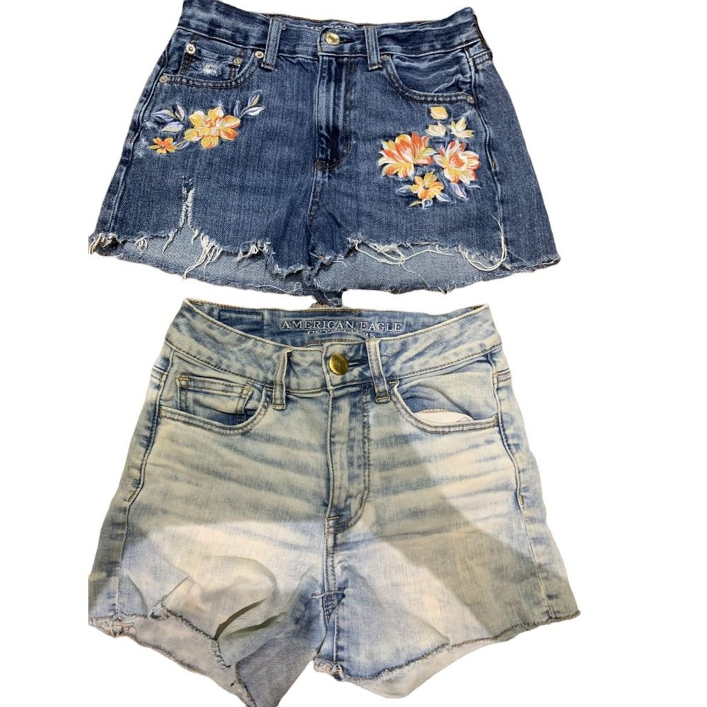 lot of 2 American Eagle high rise flower embroidery Denim Shorts 00 w24"